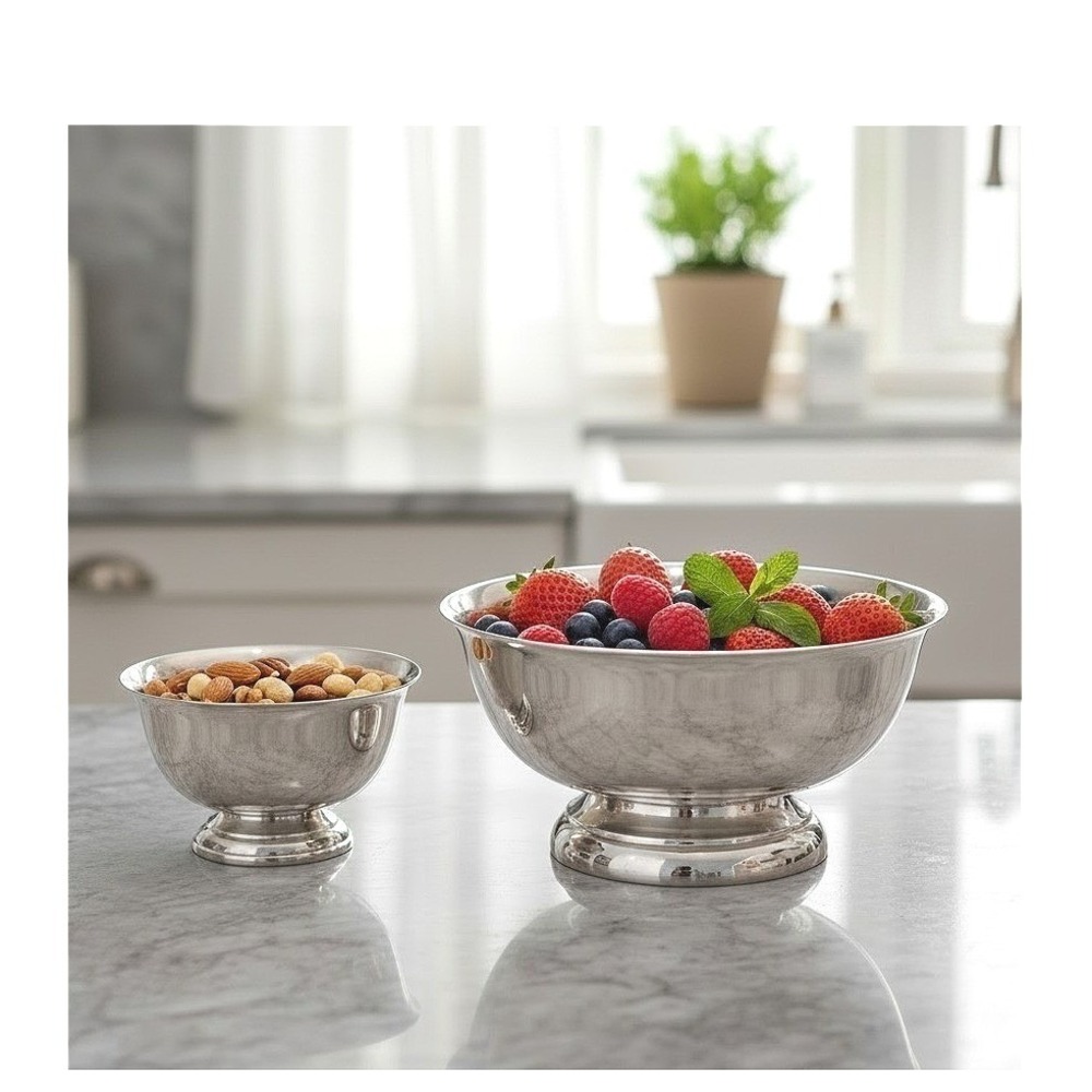 Silver Plated Pedestal Bowls, Revere Style, Holiday Fruit and Nut Bowl, Set of 2